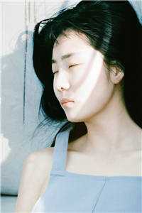 拨雪逢春，得见青山全局