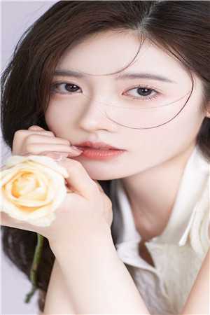 冰河末世，我囤积了百亿物资爆款宝藏