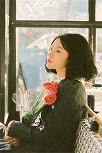 绑定软饭系统，每天让女神花钱陈启徐露全集