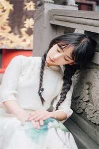 我只想抱大腿，清冷大佬却被钓疯by