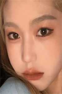 前男友身价千亿，却还是忘不了我的小说