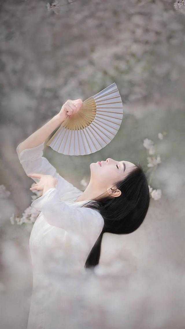 长离不见清瑟谢长离江清瑟完结版全本小说在线阅读